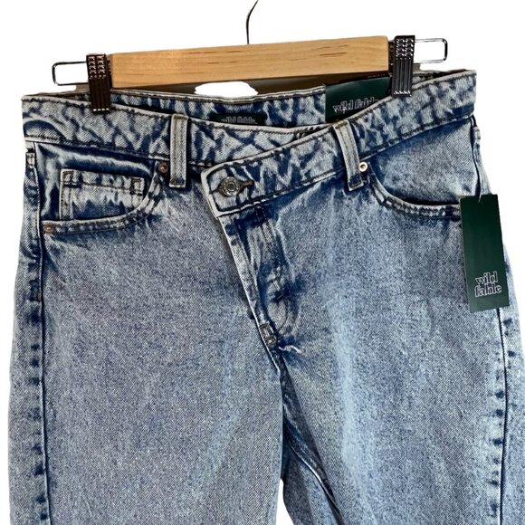 Wild Fable NWT Jean Shorts Blue High Rise Bermuda Raw Hem High Rise Size 4 - Picture 3 of 9